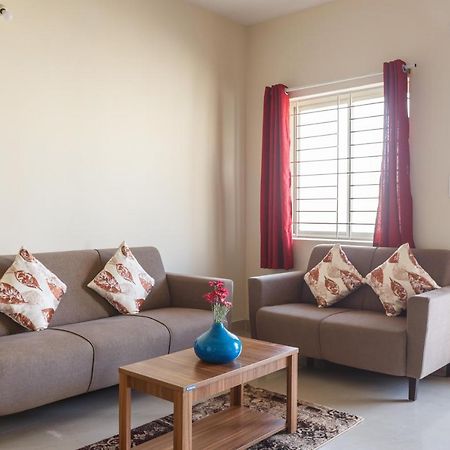 Misty Meridian Serviced Apartments Bangalore Exterior foto