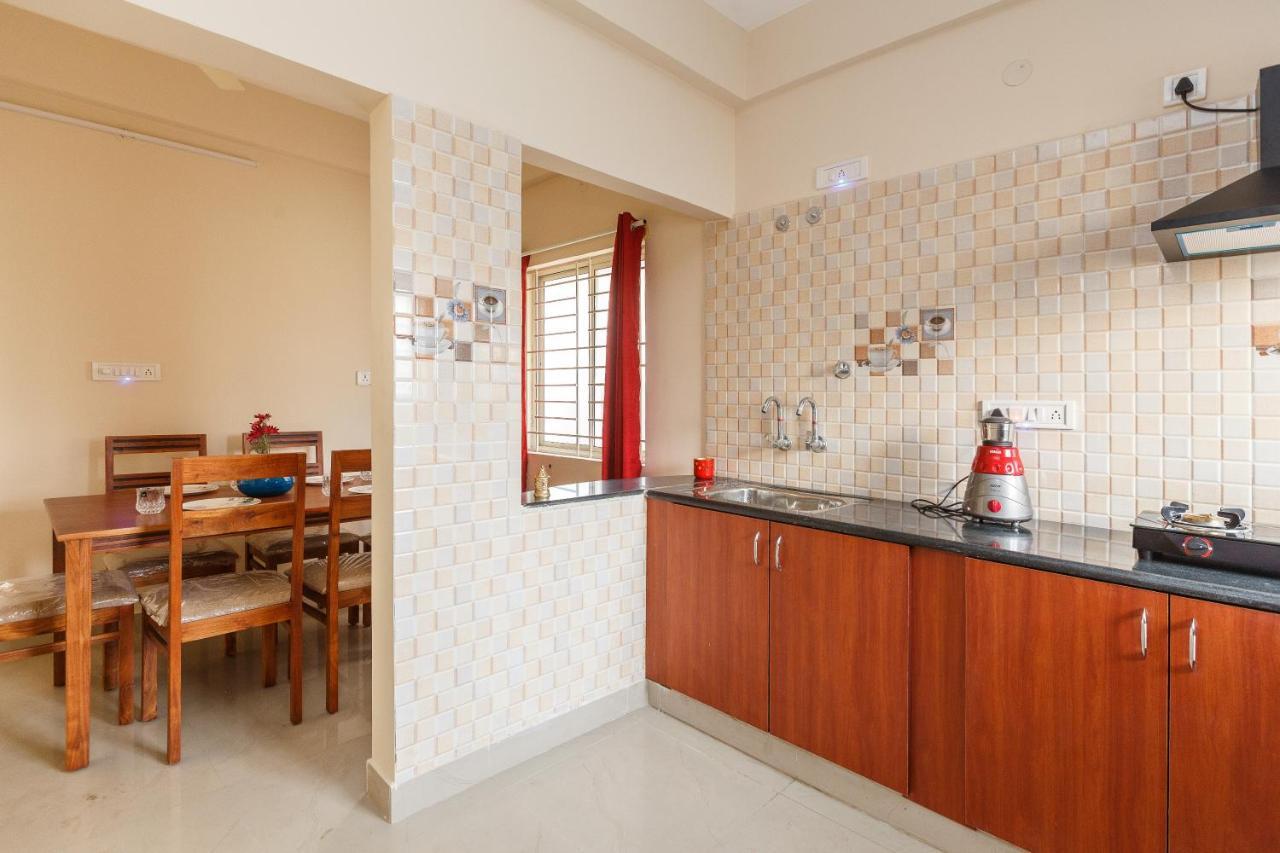 Misty Meridian Serviced Apartments Bangalore Exterior foto